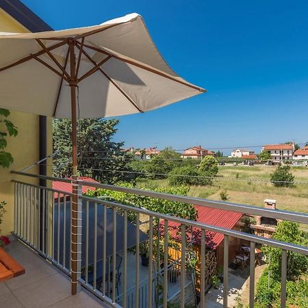 Apartment Nensi بوريتش المظهر الخارجي الصورة