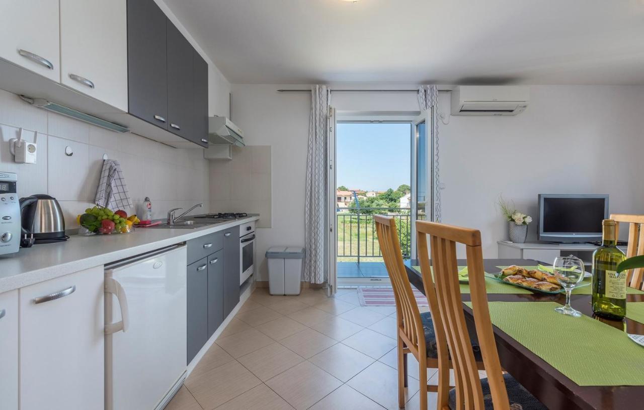 Apartment Nensi بوريتش المظهر الخارجي الصورة