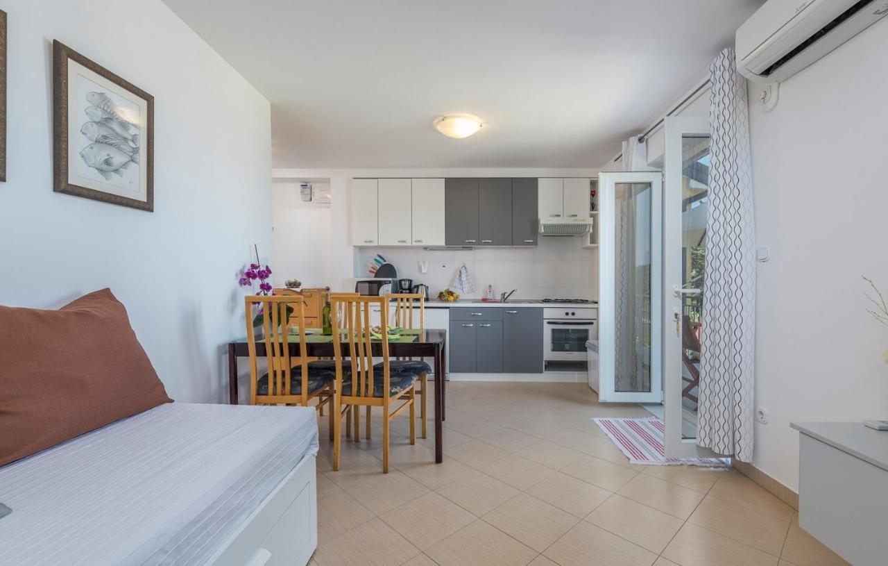 Apartment Nensi بوريتش المظهر الخارجي الصورة