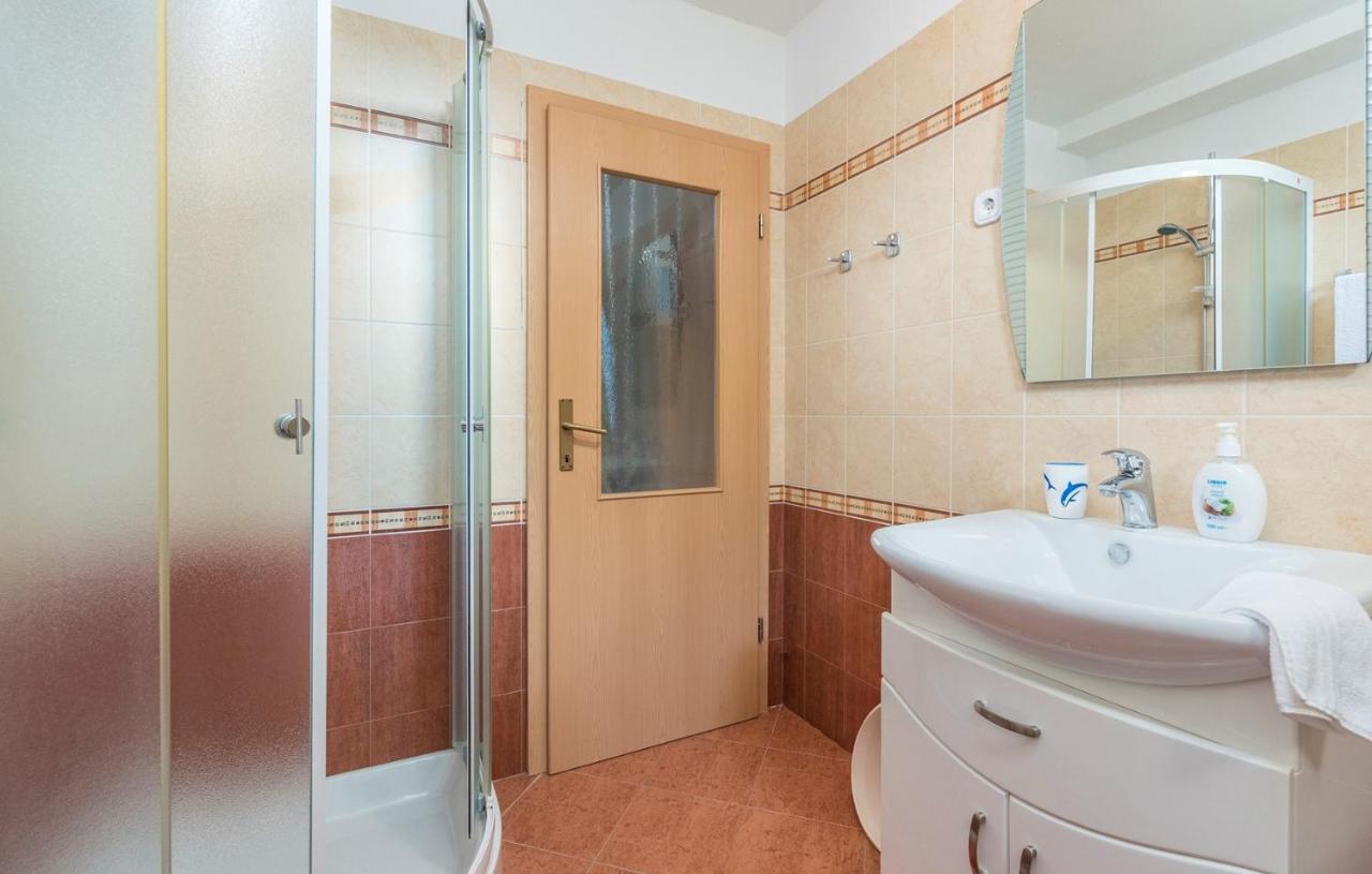 Apartment Nensi بوريتش المظهر الخارجي الصورة