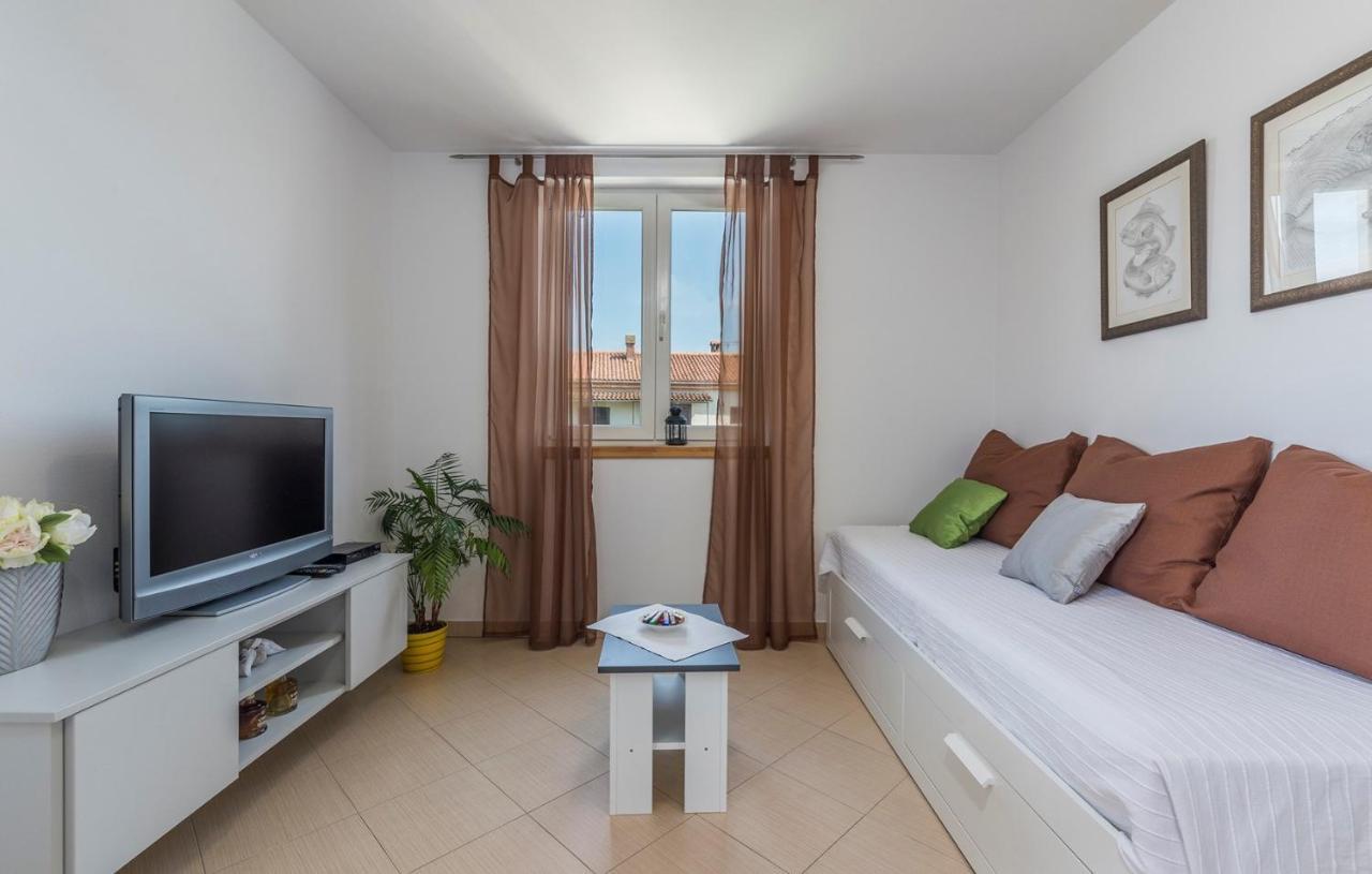 Apartment Nensi بوريتش المظهر الخارجي الصورة